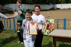 84_ZlUA8_8RESI